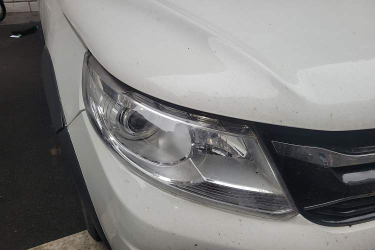 Used FORTHING Joyear XV 2015 1.6L CVT Comfort Model Right Front Headlight