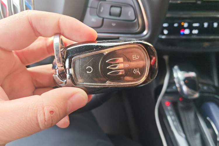 Used Buick Envista 2022 1.5T GS Fuel-Efficient Version Vehicle Key