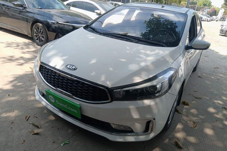 Used Kia K3 2016 1.6L Automatic with Sunroof