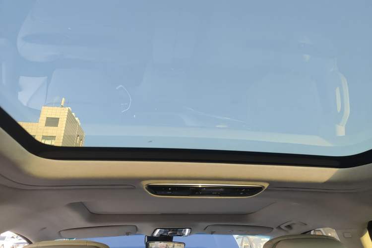 Used Buick Century 2023 2.0T Six-Seater Yinshi Edition