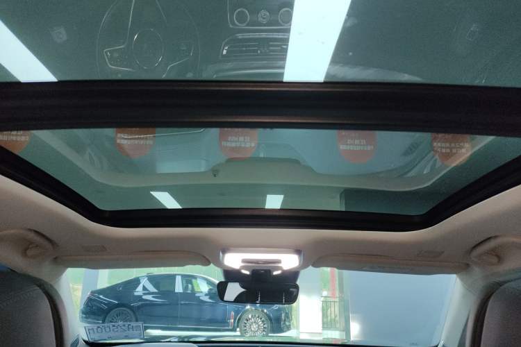 Used Hongqi H9 2023 2.0T Smart Connect Flagship Edition Headliner