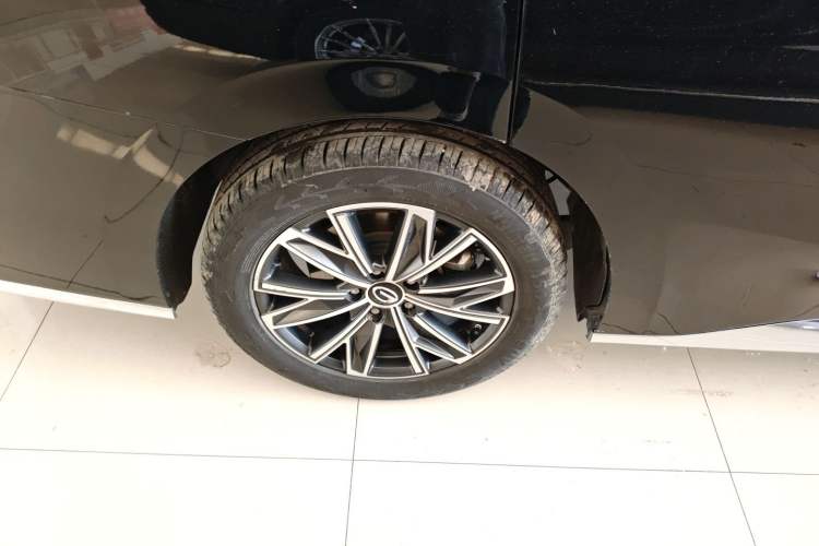 Used GAC Trumpchi M8 2024 Master Series 400T Prestige Edition
