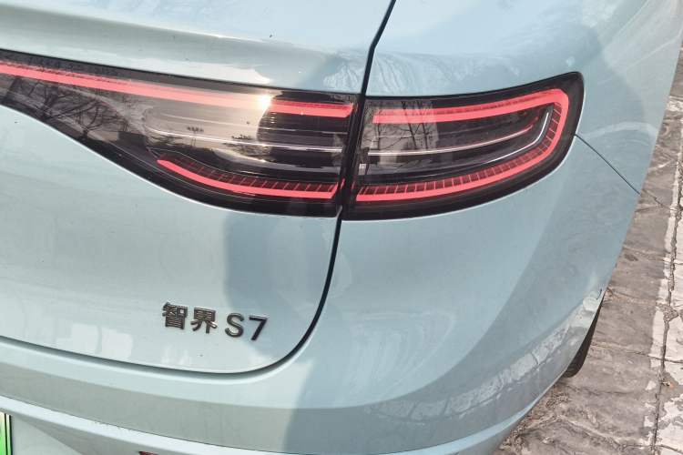 Used Hima Luxeed S7 2024 Ultra Four-Wheel Drive Flagship Edition Exterior 3