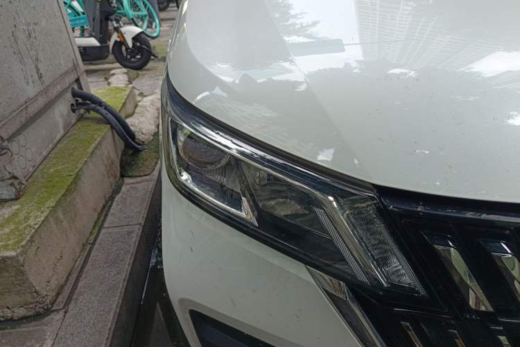 Used Wuling Jiachen 2022 1.5L Manual Enjoyment Elite Model
