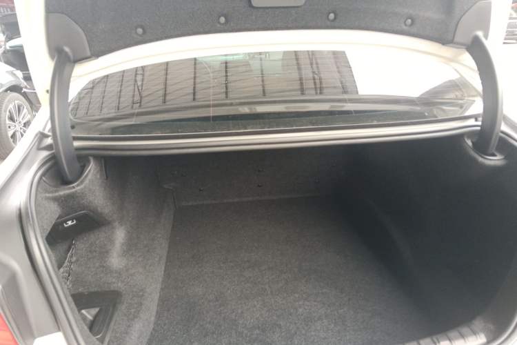 Used BMW 5 Series 2018 528Li Launch Special Edition