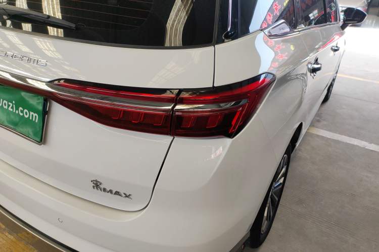 Used BYD Song MAX 2021 Upgraded Model 1.5T Automatic Luxury 6-Seater
