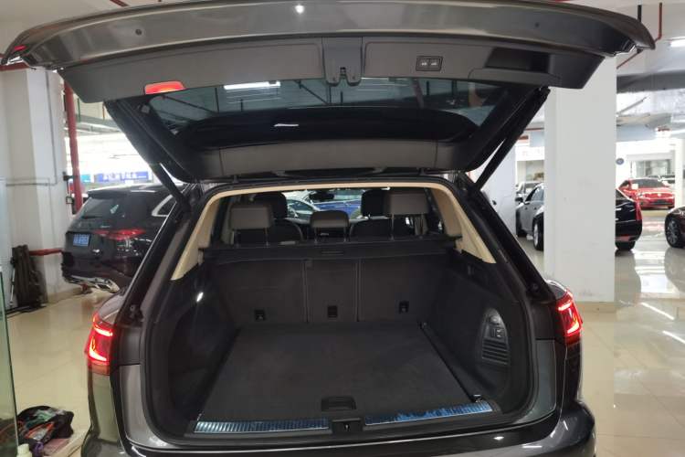 Used Volkswagen Touareg 2021 3.0 TSI Prestige Edition Classic Sport Package