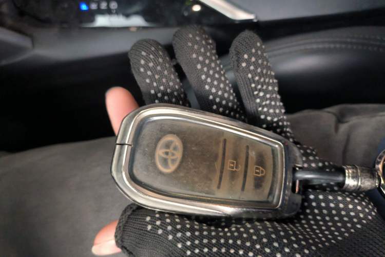 Used Toyota FRONTLANDER 2024 2.0L Smart Electric Hybrid Dual-Engine Leading Edition