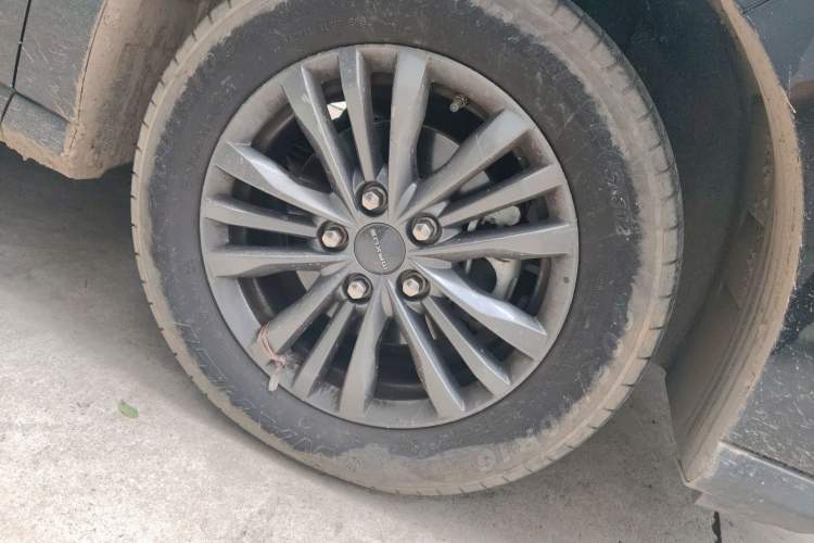 Used SAIC MAXUS G50 2019 1.5T Automatic Elite Edition China VI Standard