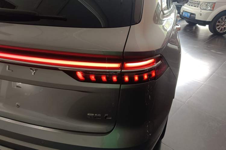 Used Geely Auto Monjaro L 2021 2.0TD DCT EVO Two-Wheel Drive Smart Luxury Version
