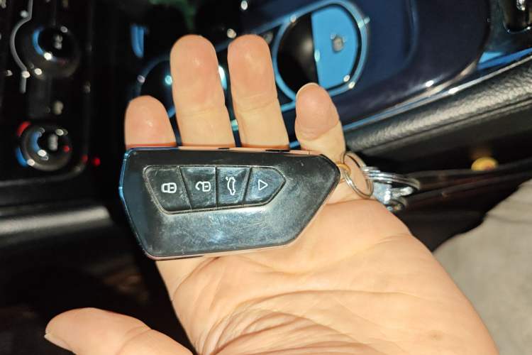 Used Jaguar XJ 2013 XJL 2.0T Elegance Business Edition
