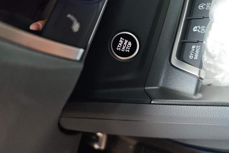 Used Audi Q3 2023 Updated 45 TFSI quattro Stylish and Dynamic Edition Vehicle Key