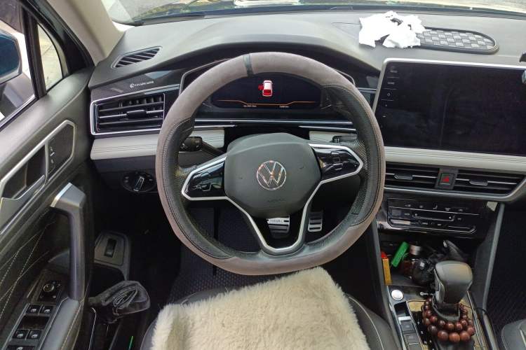 Used Volkswagen Tiguan L 2022 330TSI Automatic Two-Wheel Drive Smart Edition Steering Wheel