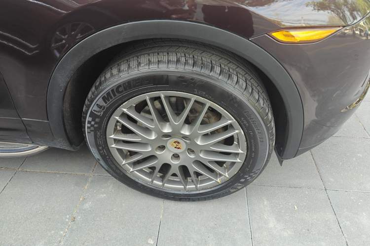 Used Porsche Cayenne 2014 3.6T Automatic Transmission U.S. Specification