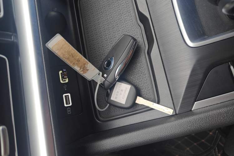 Used Great Wall Poer 2023 2.0T Commercial Version Automatic Diesel 4x4 Elite Long-Box GW4D20M
