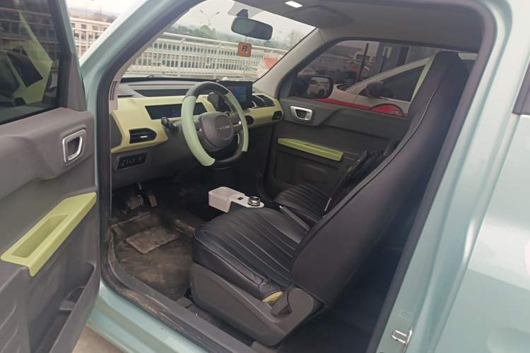 Used Geely Galaxy Panda 2023 Panda Mini 200km Endurance Bear