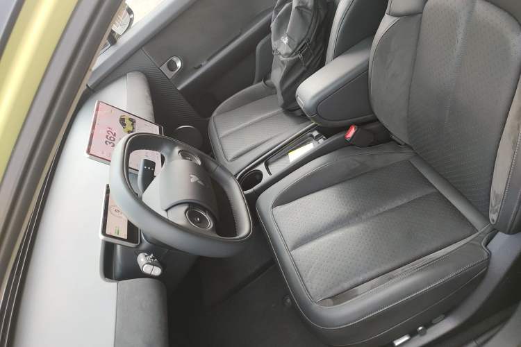 Used firefly 2025 Illuminated Edition
