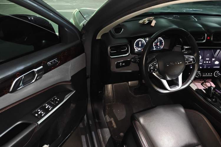 Used Lynk & Co 02 2019 1.5T DCT Two-Wheel Drive Pro Edition China VI Standard
