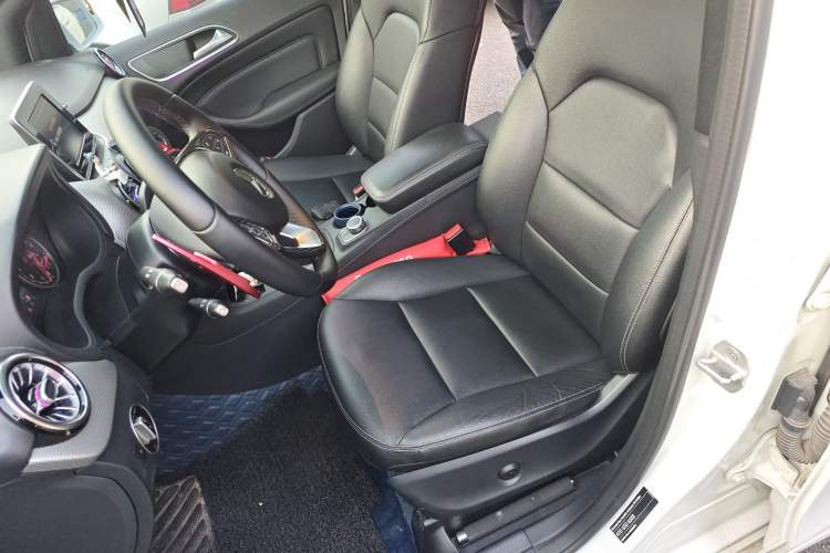 Used Mercedes-Benz B-Class 2015 B 200 Fashion Model