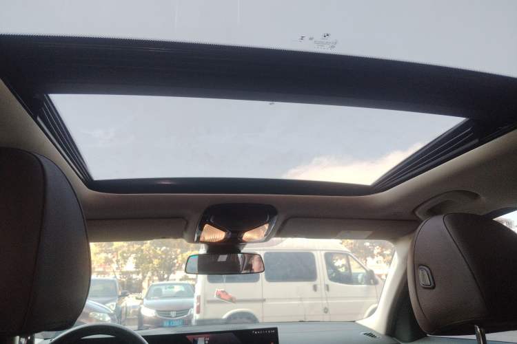 Used BMW i3 2024 eDrive 35 L Headliner