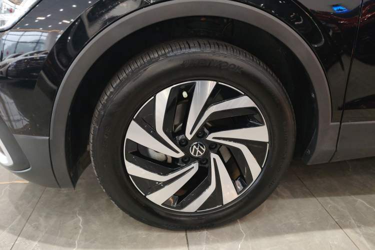 Used Volkswagen Tiguan L 2024 330TSI Automatic Two-Wheel Drive Smart Edition