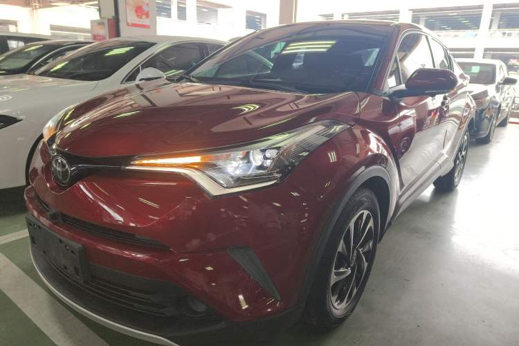 Used Toyota IZOA 2020 2.0L Yichi Version