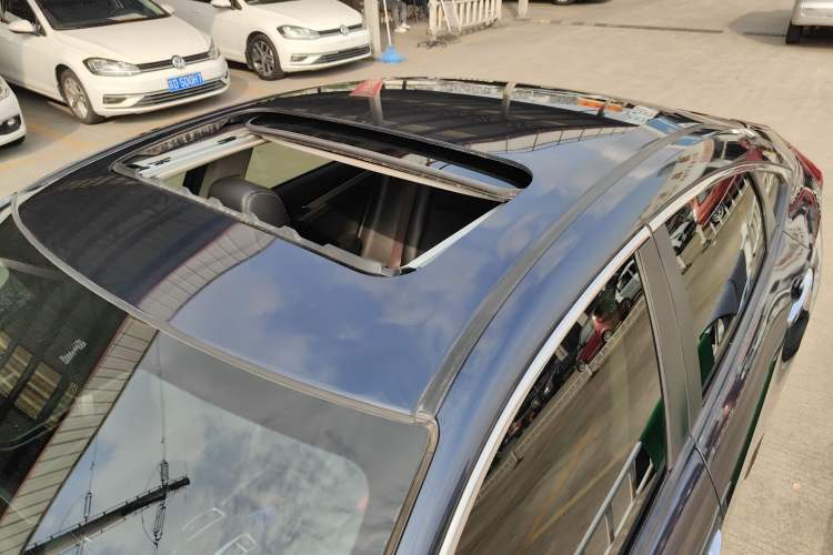 Used Honda Civic 2016 220TURBO CVT Prestige Edition
