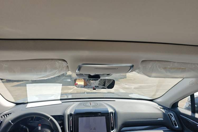 Used Hongqi HS3 2025 Model 1.5T Zhiwei Edition Headliner