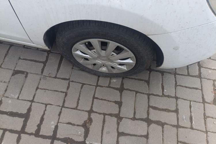 Used Chevrolet Lova RV 2016 1.5L Automatic Comfort Edition