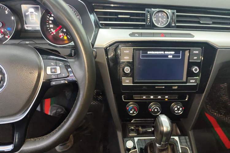 Used Volkswagen Magotan 2018 330TSI DSG Advanced Model