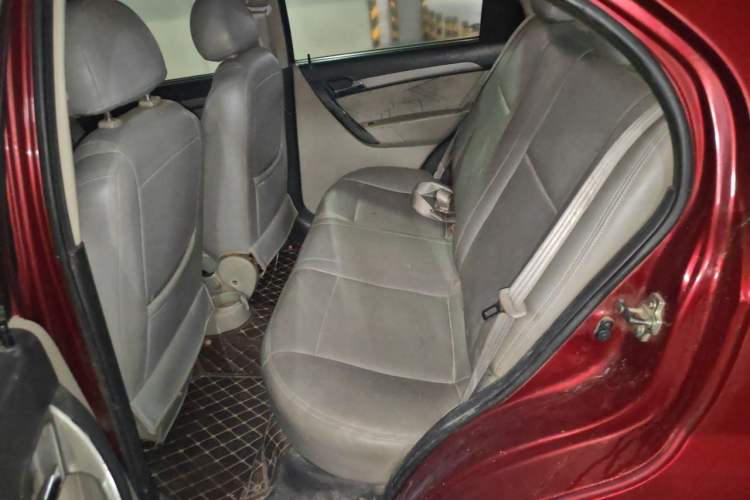 Used Chevrolet Lova 2010 1.4 AT Fashion Edition
