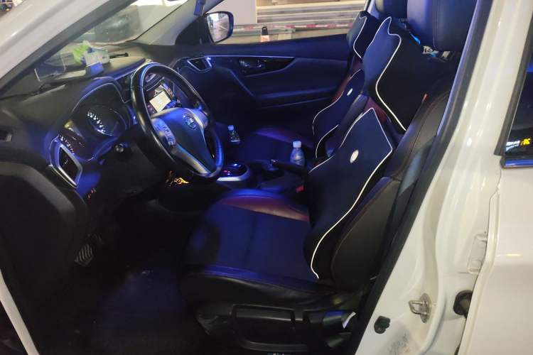 Used Nissan Qashqai 2017 2.0L CVT Luxury Edition China VI Standard Left Front Seat