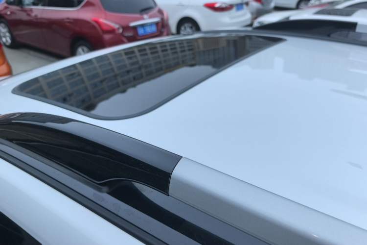 Used Haval H6 2016 Upgraded Model 1.5T Automatic Two-Wheel Drive Elite Version