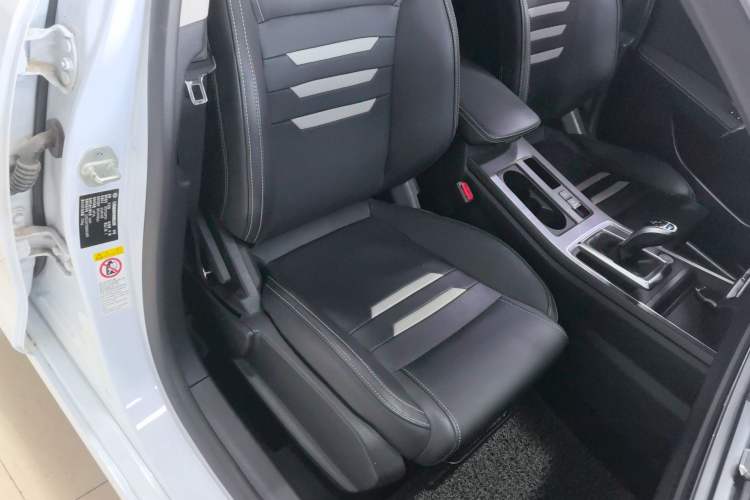 Used BYD Qin Pro 2019 Super Edition 1.5TI Automatic Smart Connect Brilliance Model China V Standard