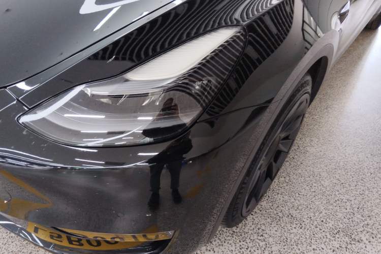 Used Tesla Model Y 2021 Standard Range Rear-Wheel Drive Version Left Front Headlight