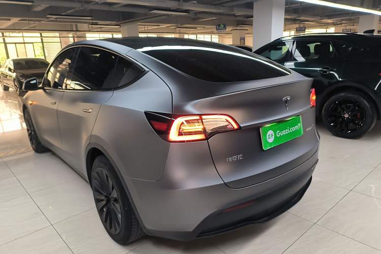 Used Tesla Model Y 2021 Standard Range Rear-Wheel Drive Version