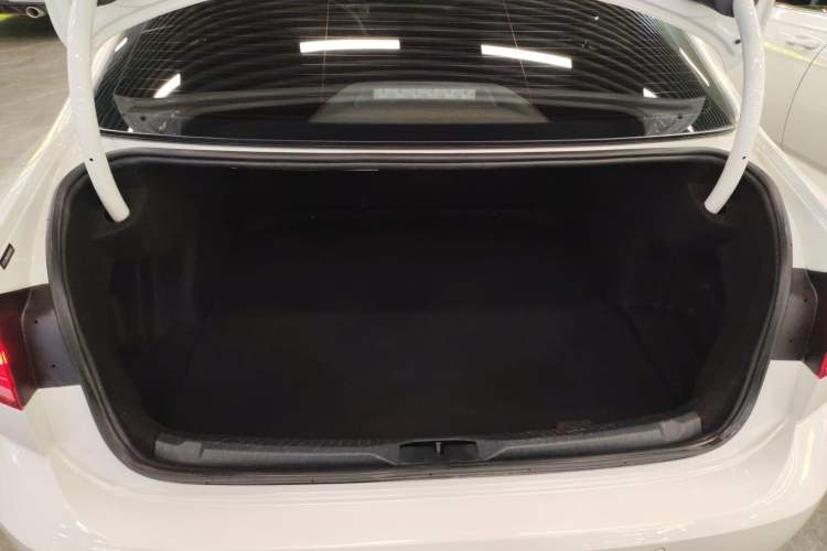 Used Volkswagen Lamando 2018 230TSI DSG Fashion Edition
