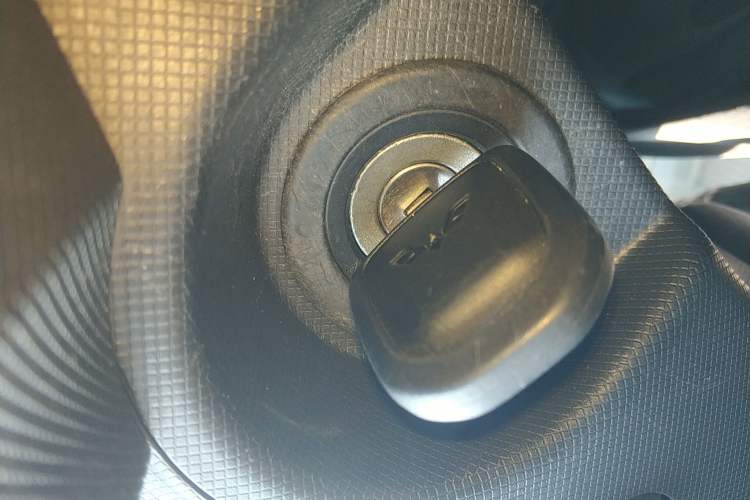 Used Wuling Hongguang MINIEV 2021 Macaron Fashion Model Lithium Iron Phosphate