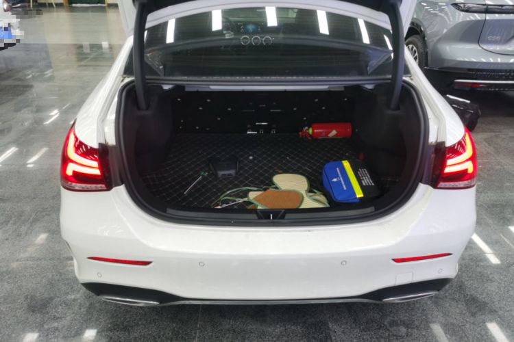 Used Mercedes-Benz A-Class 2021 A 200 L Sport Sedan Fashion Model
