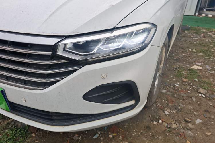 Used Volkswagen Lavida 2024 1.5L Automatic DeYi Edition Left Front Headlight