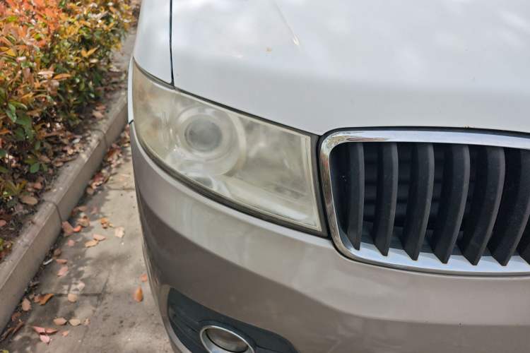 Used Jinbei New Hiace X30L 2016 1.5L Wealth Edition DLCG14 Right Front Headlight