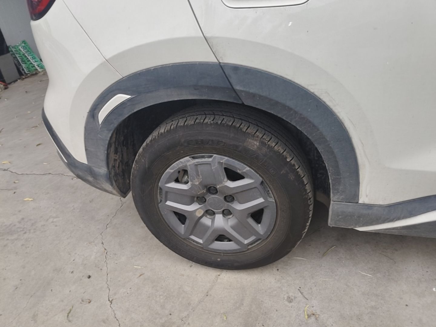 BYD Yuan UP 2025 Model 301KM Leading Version — снимка 11