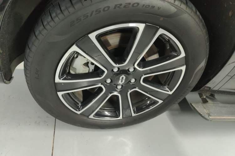 Used Hima AITO M7 2024 1.5T Intelligent Driving 4WD Pro Edition 6 Seats
