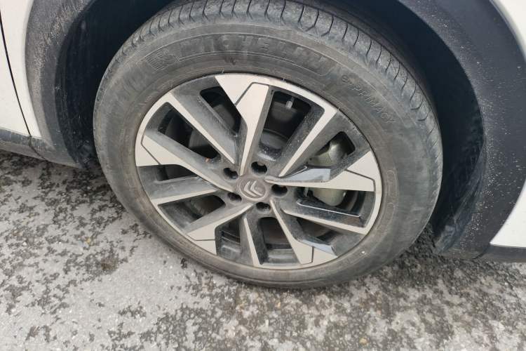 Used Citroen C5 X 2023 1.6T Extraordinary Power Right Front Wheel Hub