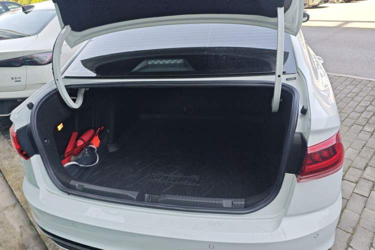 Used Volkswagen Bora 2024 300TSI DSG Prestige Edition Trunk