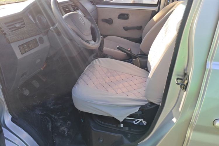 Used Jinbei Hiace X30 2013 1.3L Standard Version
