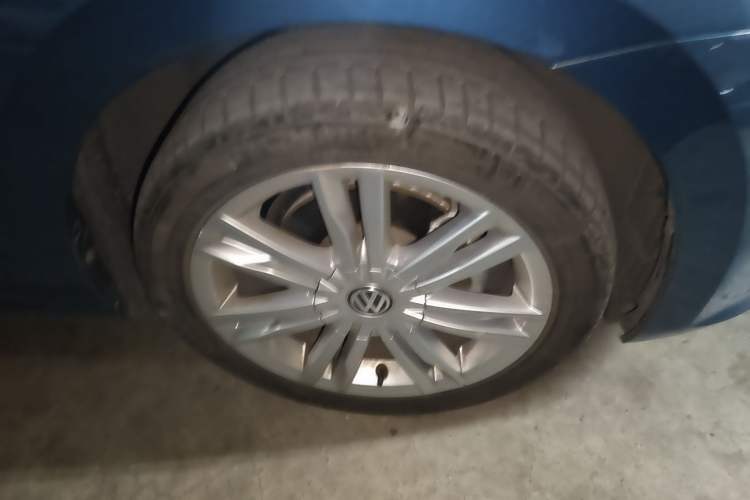 Used Volkswagen Golf Sportsvan 2016 230TSI Automatic Luxury Version
