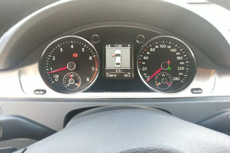 Used Volkswagen FAW-Volkswagen CC 2013 1.8TSI Luxury Model
