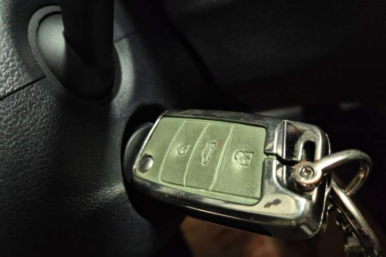 Used Volkswagen T-ROC 2021 Revised Version 280TSI DSG Two-Wheel Drive Elite Connect Edition
