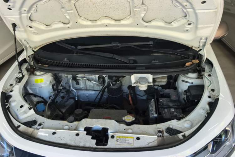 Used SOL E10X 2023 Anniversary Edition 301km Sunflower 36kW